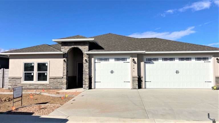 The Amber front exterior, new home by Integrity Homes in Western Colorado