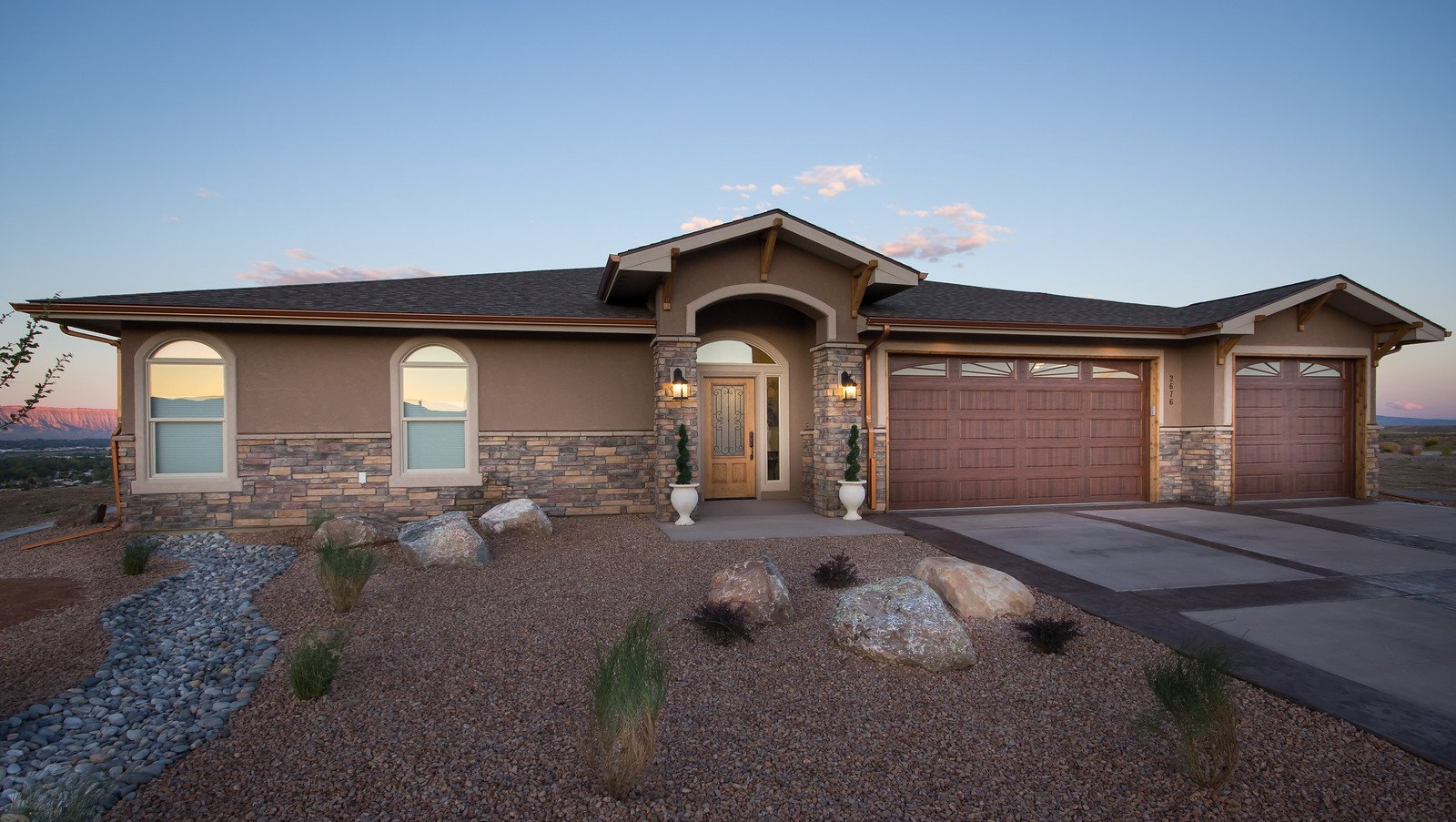 2676 Lookout Lane - 3 Parade of Homes awards