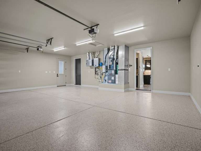 602 Manzanita Drive garage, Grand Junction, CO new home by Integrity Homes