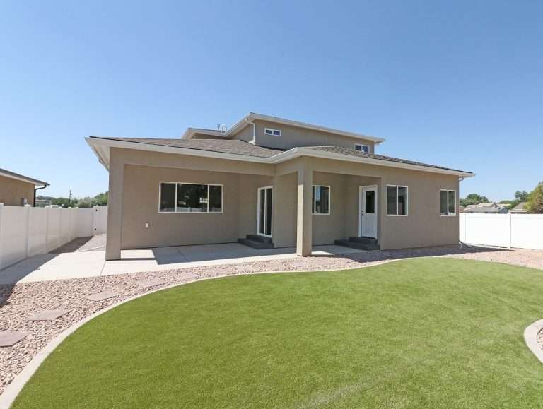 The Garfield backyard, new home by Integrity Homes in Western Colorado