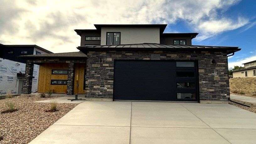 The Diamante floor plan elevation
