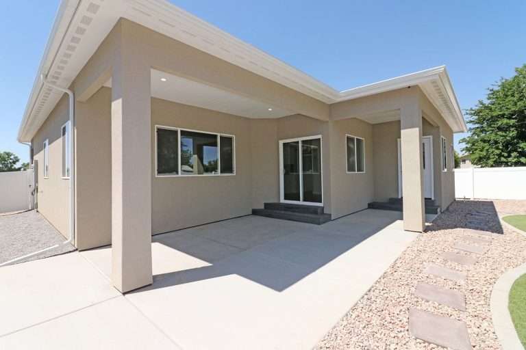 The Garfield covered patio, new home by Integrity Homes in Western Colorado